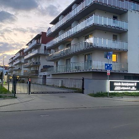 Апартаменты Kolobrzeg Apartament 2 Pokojowy Bursztynowe Экстерьер фото