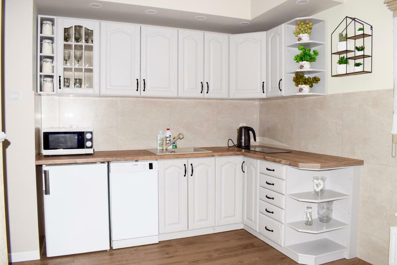 Апартаменты Kolobrzeg Apartament 2 Pokojowy Bursztynowe Экстерьер фото