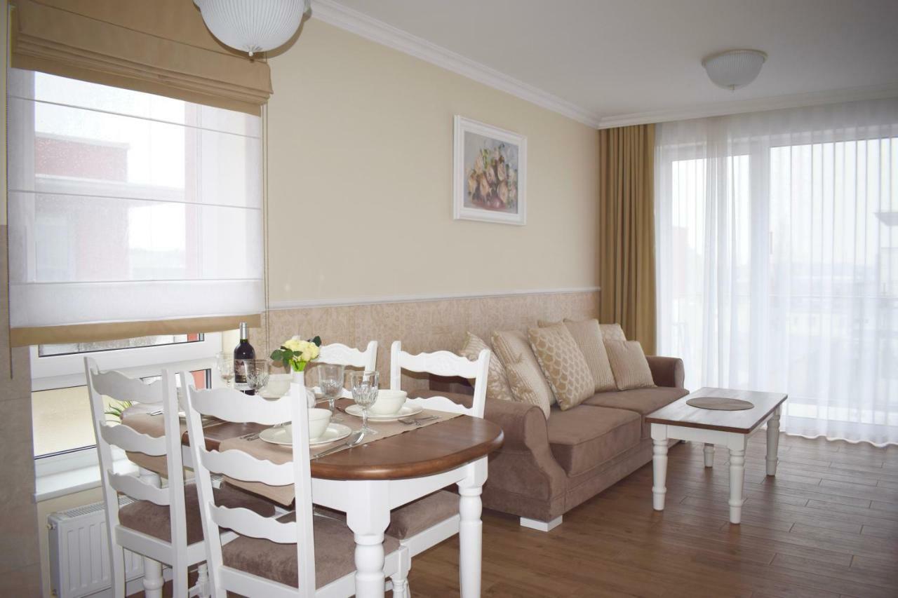 Апартаменты Kolobrzeg Apartament 2 Pokojowy Bursztynowe Экстерьер фото