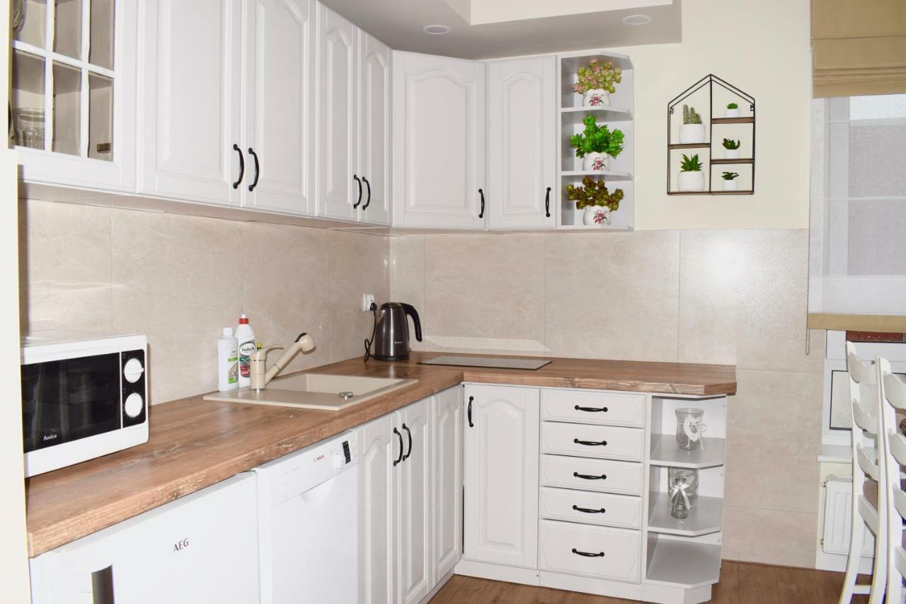 Апартаменты Kolobrzeg Apartament 2 Pokojowy Bursztynowe Экстерьер фото