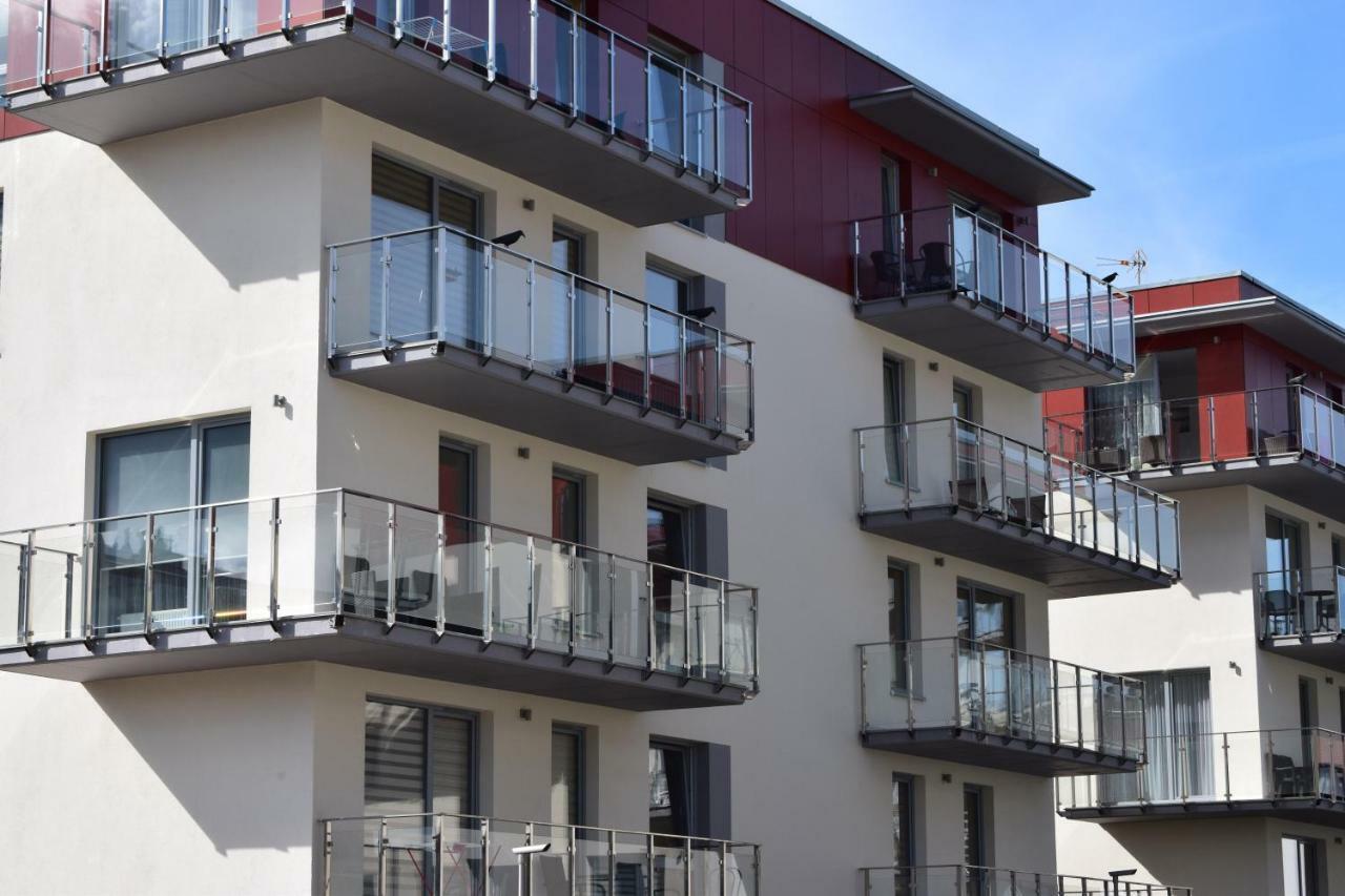 Апартаменты Kolobrzeg Apartament 2 Pokojowy Bursztynowe Экстерьер фото